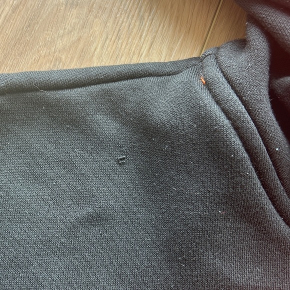 Jagermeister Men’s Zip Up Hoodie Size Extra Large - Cotton
Black and Orange - Picture 3 of 5